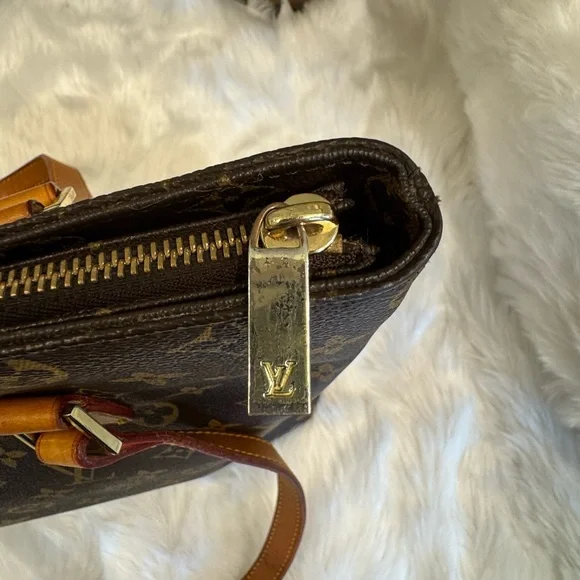 Authentic Louis Vuitton Cabos Piano Bag - Picture 6 of 16